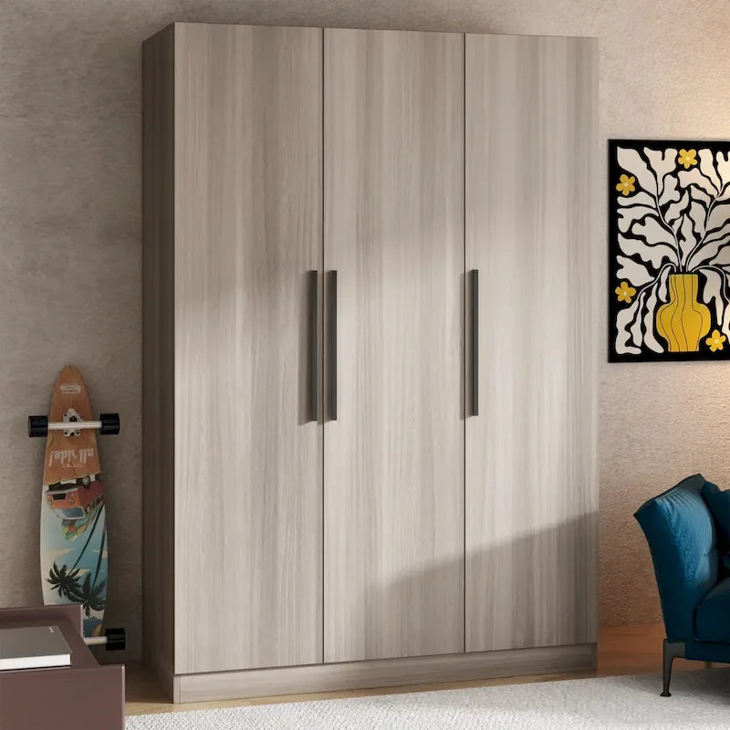 70. H x 47.2 W Armoire-penderie à trois portes en blanc Clo